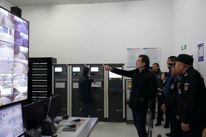 孙部长带队青岛校区检查